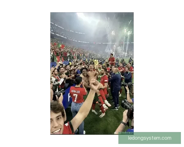 2026年世界杯圆满落幕足球盛宴留下历史印记全球球迷热情难以平息